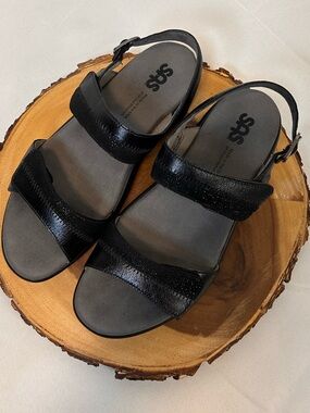 SAS Nudu‎ Black Two-Strap Slingback Sandals Women’s Size 9 Wide